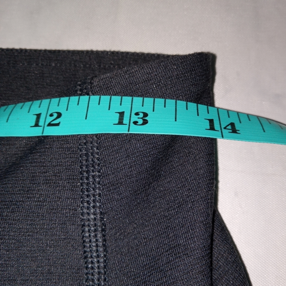 Outdoor Voices Dark Gray Cropped Leggings Medium - Picture 3 of 7